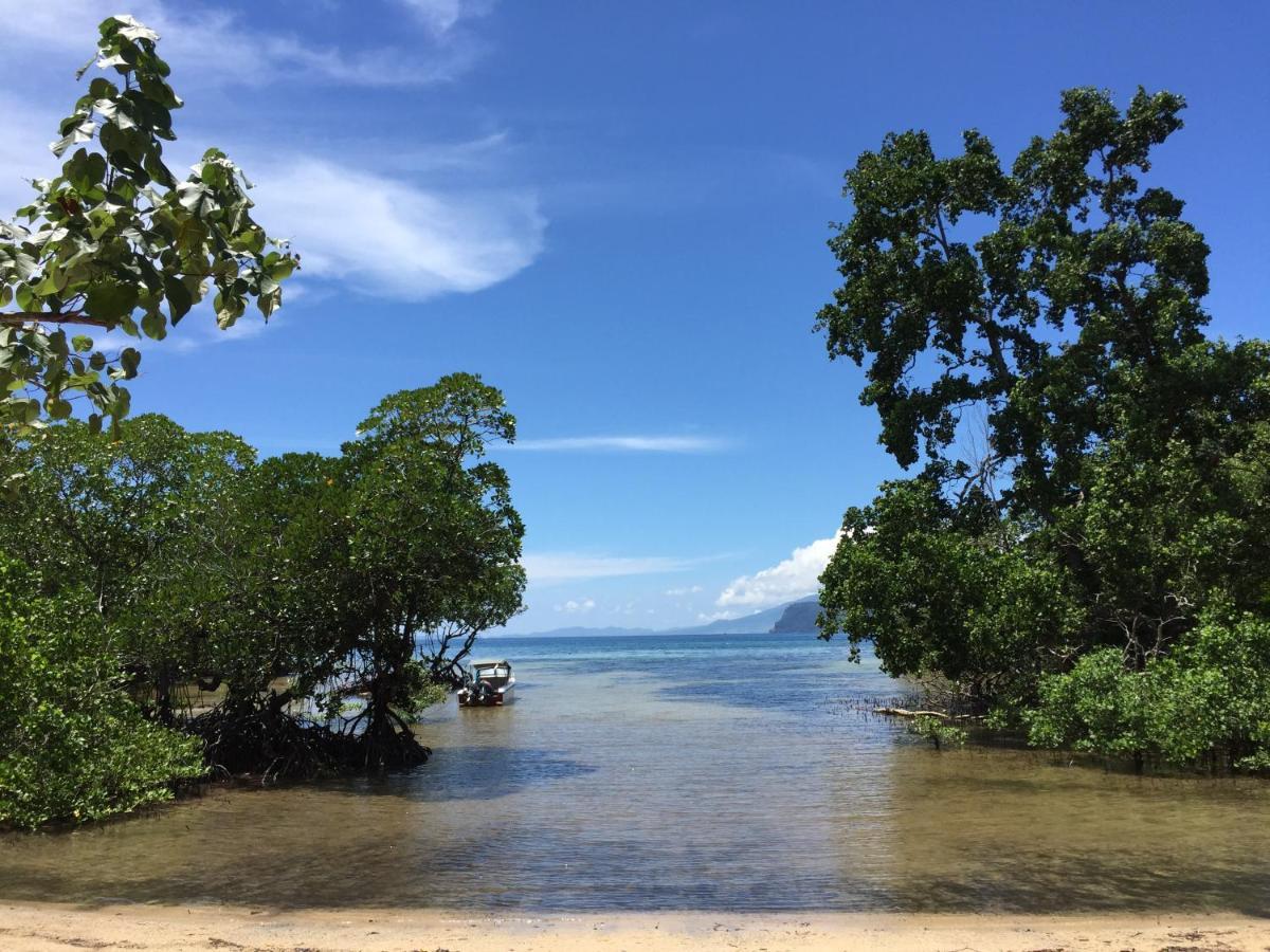 Nomad Divers Bangka Likupang エクステリア 写真